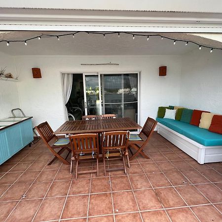Sunny Villa In The Marina - Excellent Water Views Jolly Harbour エクステリア 写真