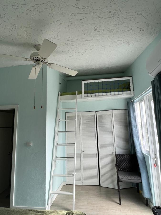 Sunny Villa In The Marina - Excellent Water Views Jolly Harbour エクステリア 写真
